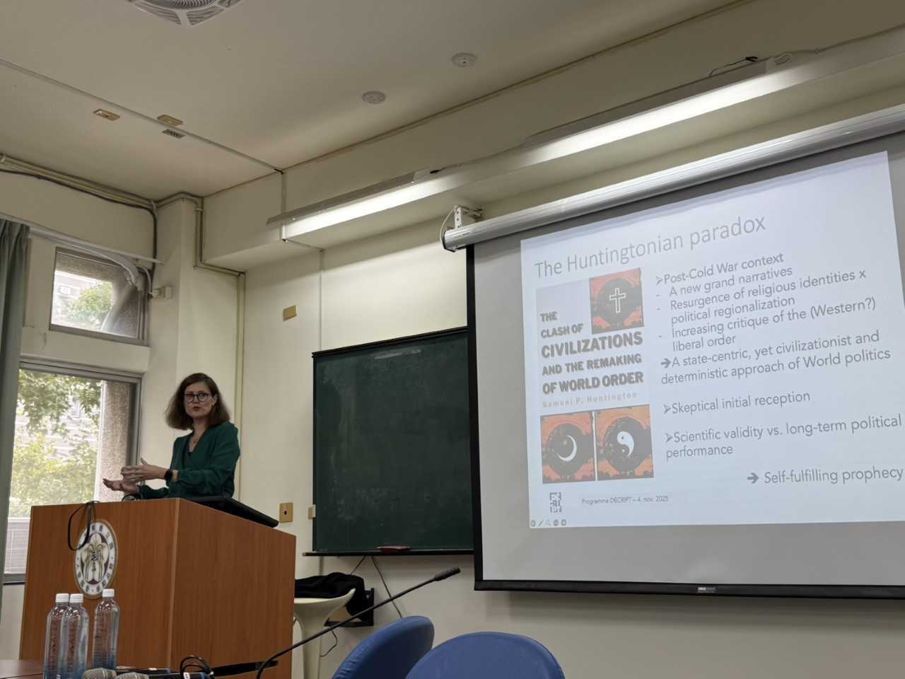 Delphine Alles_1_JPG.jpg